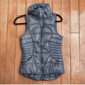 Lululemon puffer vest 4 blue
